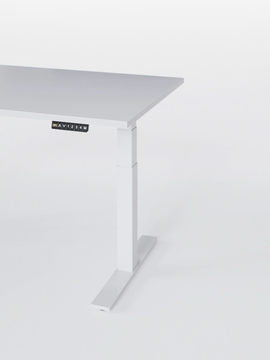 ADVANCEDBASE_BASIC_WHITE_WHITE_CLOSE