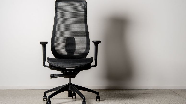 AW_CHAISE ERGONOMIQUE LINEO_L’équilibre comme principe de posture.
