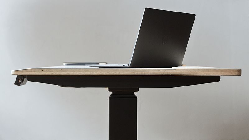 Bureau Assis Debout service de livraison facile à monter