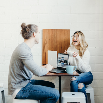 La position assise, équilibrez votre bien-être au bureau