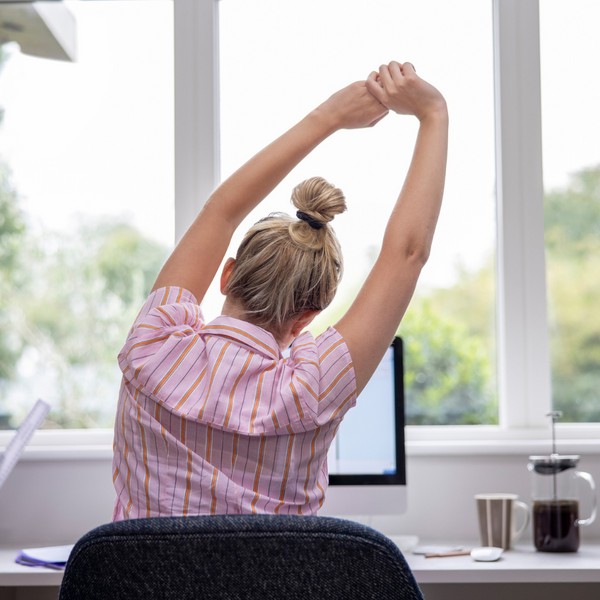 Vaut-il mieux travailler debout ou assis ?