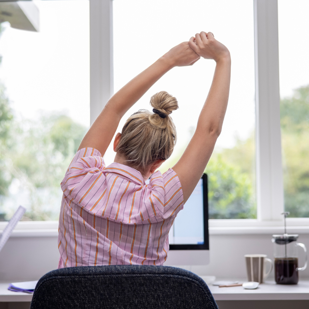 Vaut-il mieux travailler debout ou assis ?