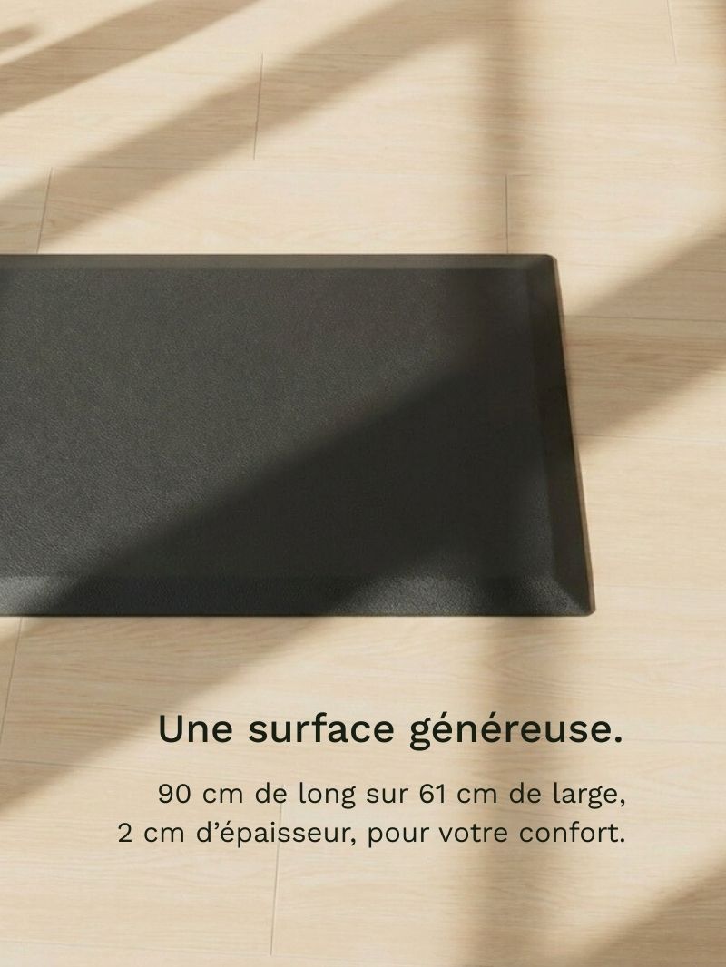 Le tapis antifatigue AUM WORLD possède une surface généreuse