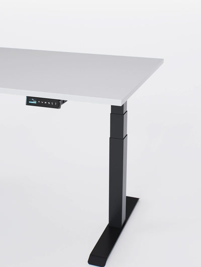 ADVANCEDPRO_ESSENTIAL_BLACK_WHITE_CLOSE