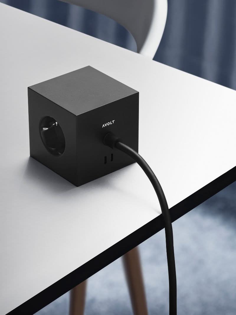 image Multiprise Cube - Aimantée - 2 Ports USB C | AVOLT