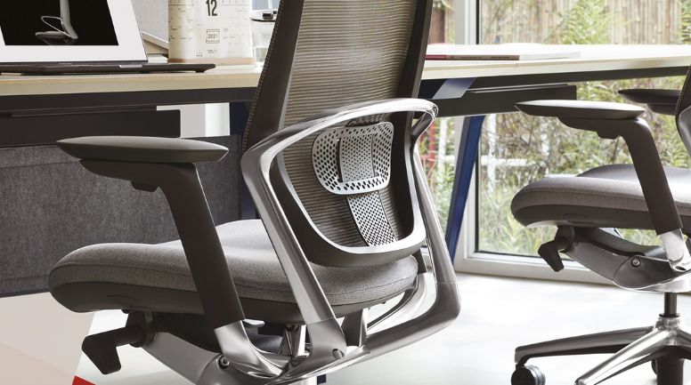 AW_CHAISE_ERGONOMIQUE_IMPERIA_FICHE_PRODUIT_BLOCK_DESCRIPTION_02_VUE EN SITUATION