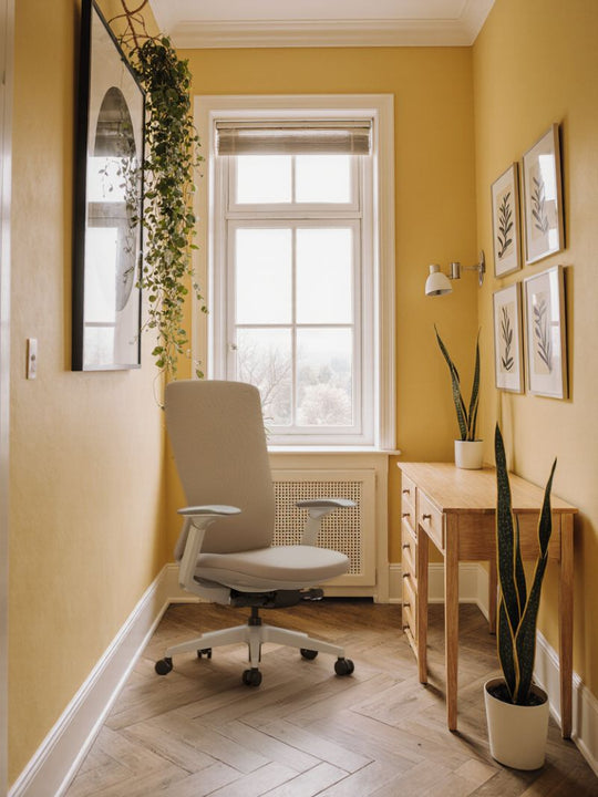 AW_LINEO_Chaise Ergonomique_Blanche_En situation_01