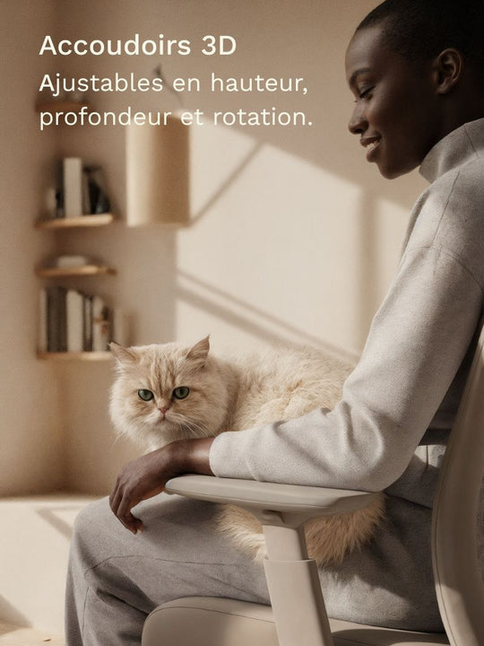 Accoudoirs 3D de la chaise de bureau LUNO, réglables en hauteur, profondeur et rotation pour un confort sur mesure.
