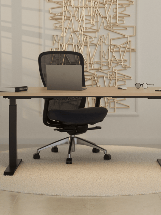 AW_CHAISE ERGONOMIQUE DE DIRECTION ULTIME_GRAPHITE_AVEC APPUI-TETE_VUE EN SITUATION