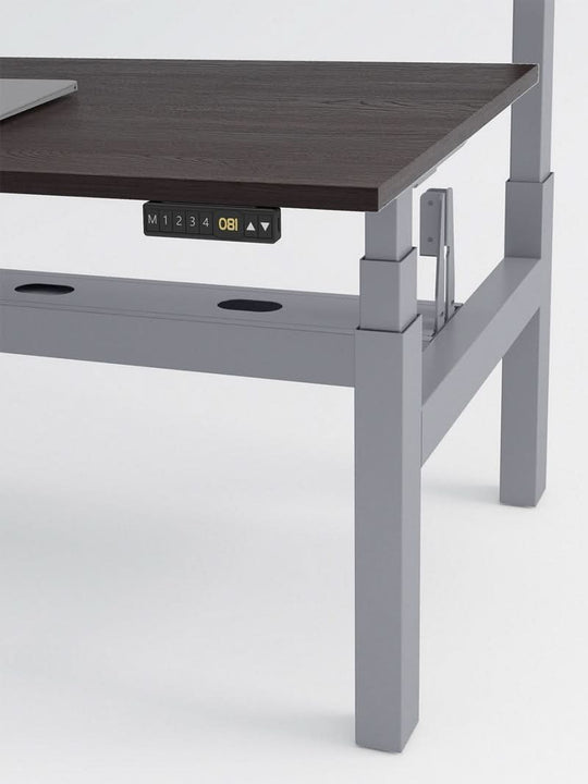 Bench Open Space Assis Debout Électrique 2 personnes - DUO - pieds gris - plateau bois foncé - ZOOM